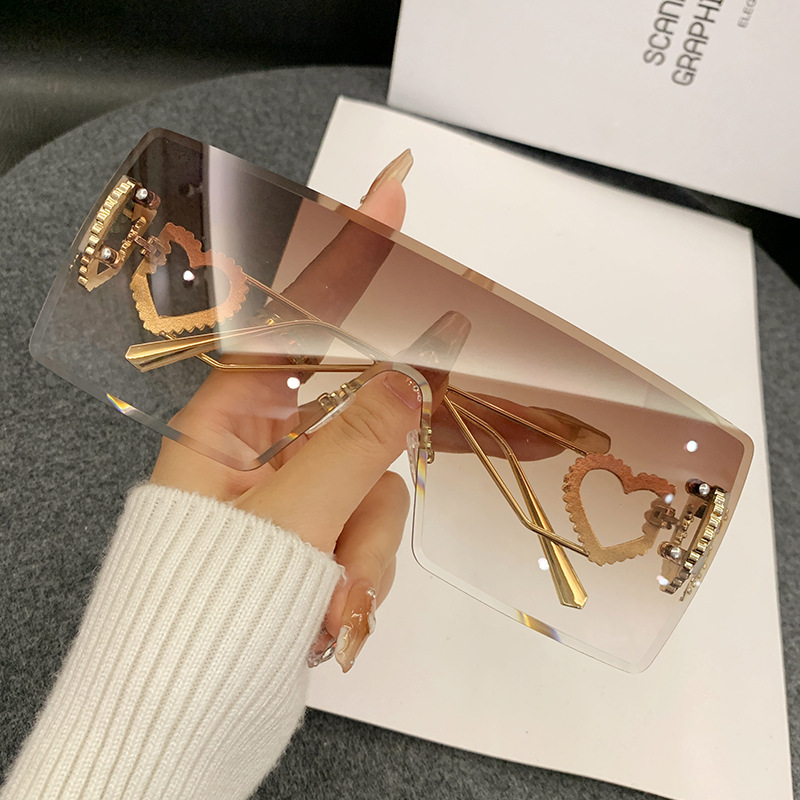 New One-Piece Fashion Heart-Sh - đánh giá và giá Sunglasses Uv400